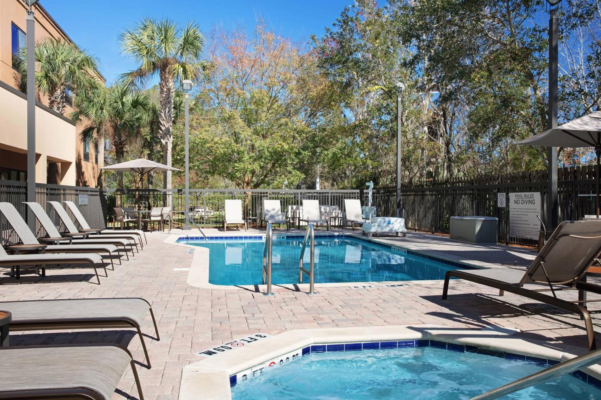 Courtyard By Marriott St. Augustine I-95 Hotel Exterior photo